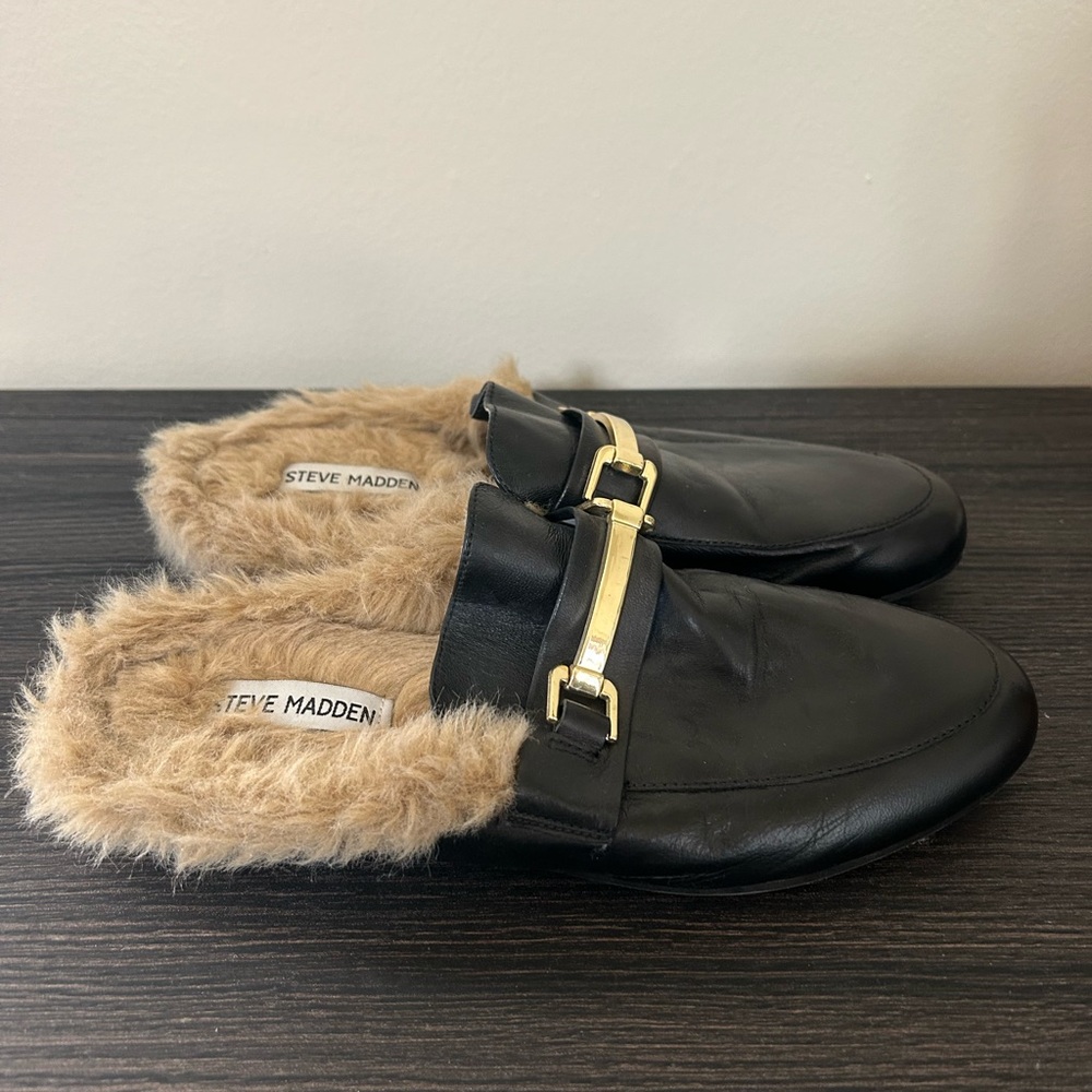 Steve Madden Black Leather Fur-Lined Slip-On Loafers with Gold Accent